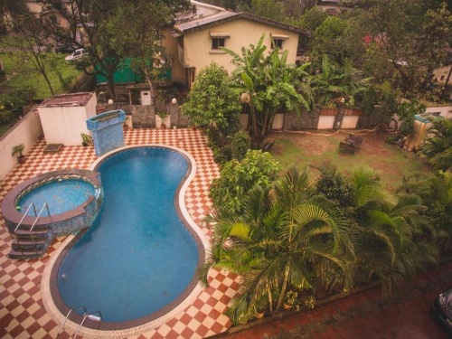Sunnys Retreat image 9